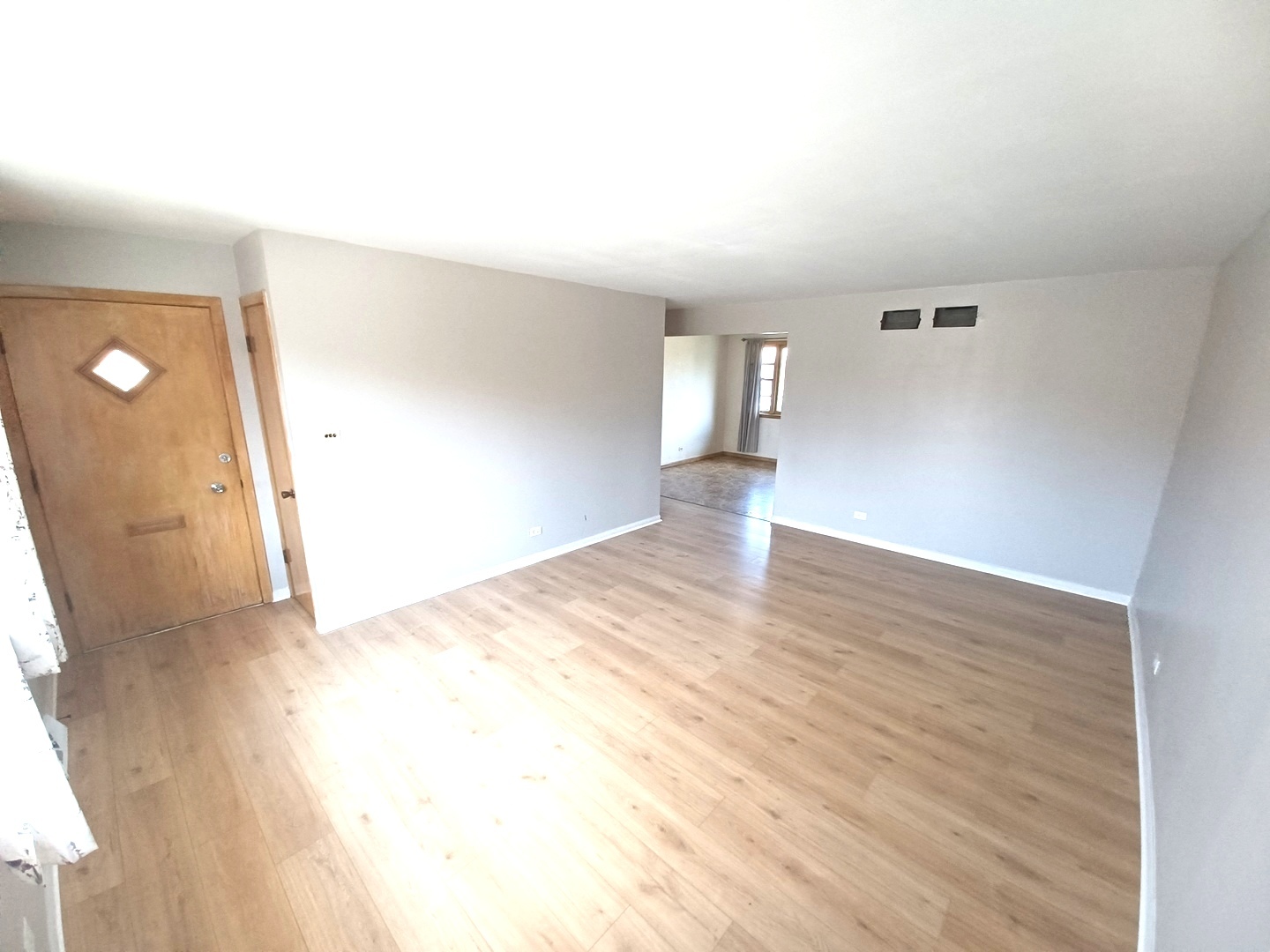 6714 W Lloyd Drive, Worth, IL 60482