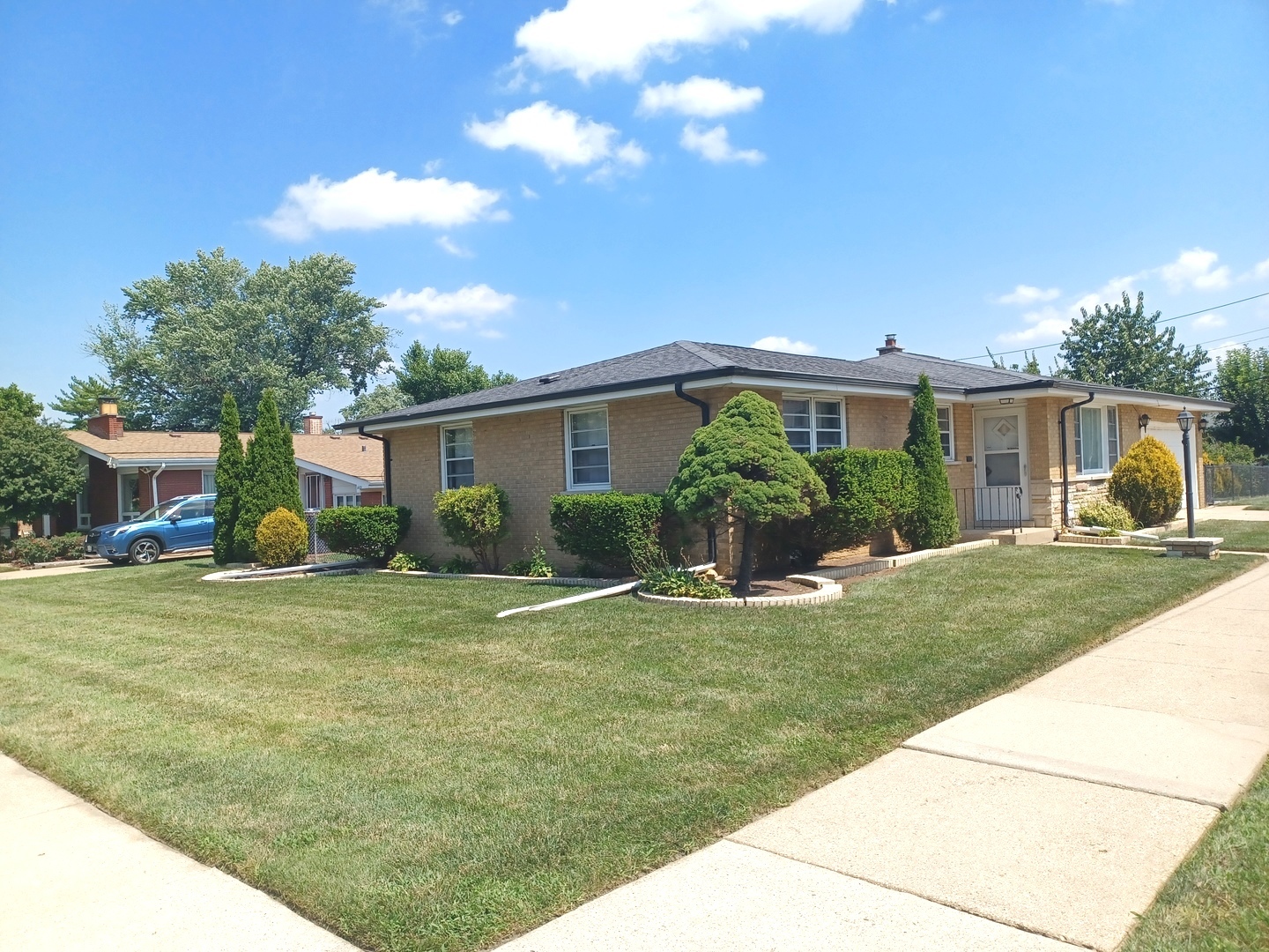 6714 W Lloyd Drive, Worth, IL 60482
