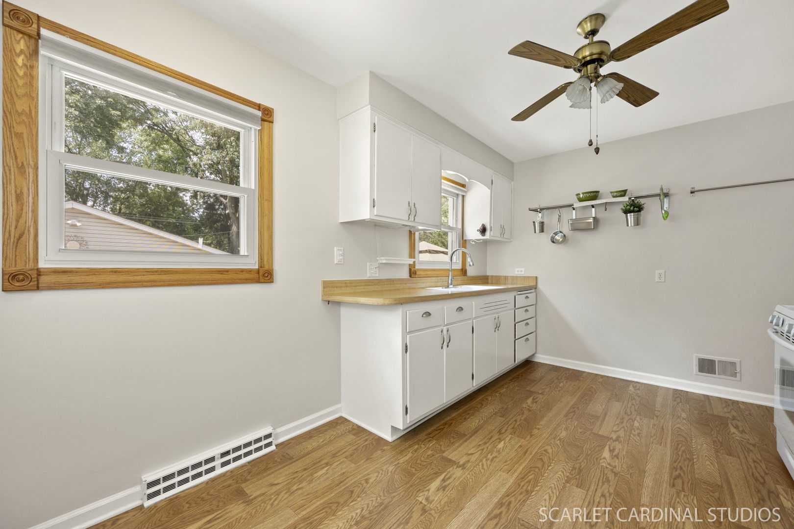 626 S Harvard Avenue, Villa Park, IL 60181