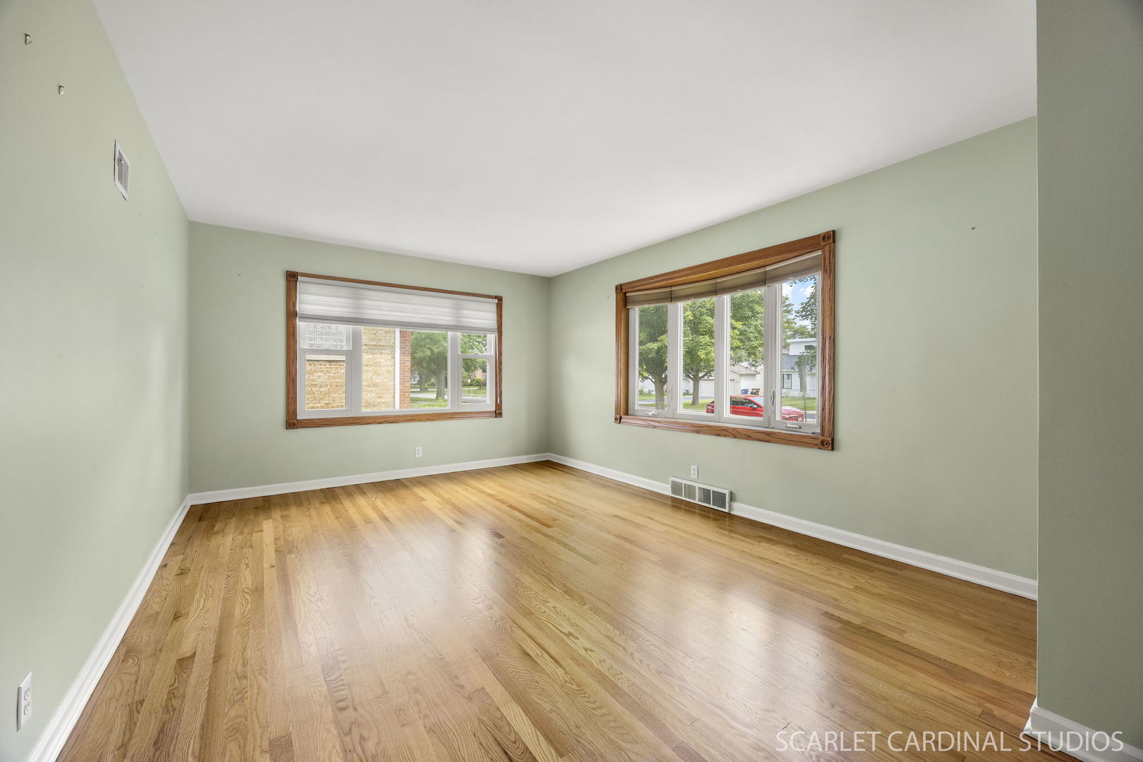 626 S Harvard Avenue, Villa Park, IL 60181