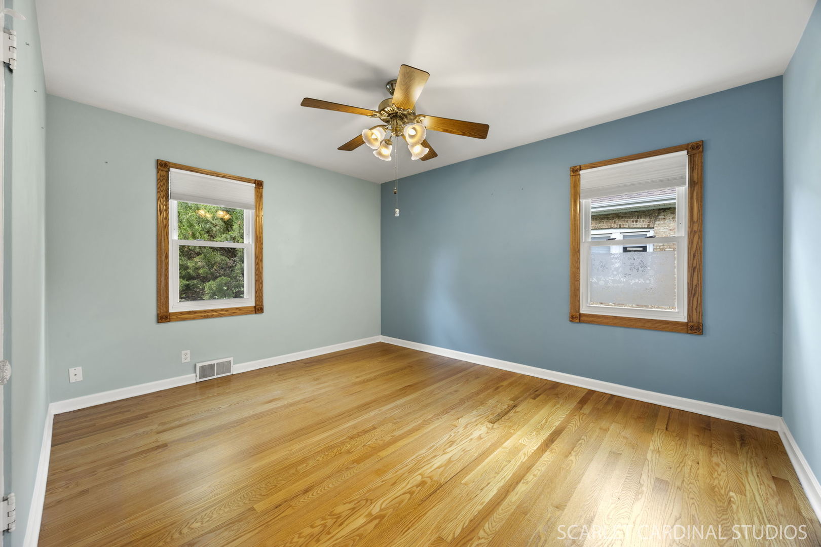 626 S Harvard Avenue, Villa Park, IL 60181