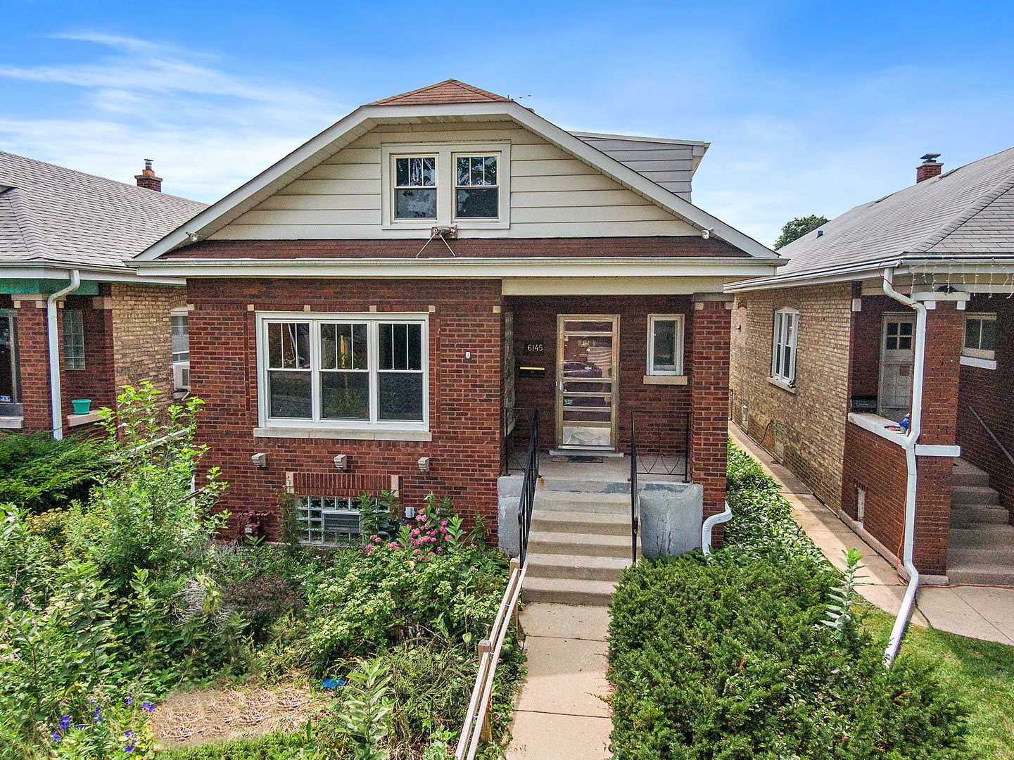 6145 W Grace Street, Chicago, IL 60634