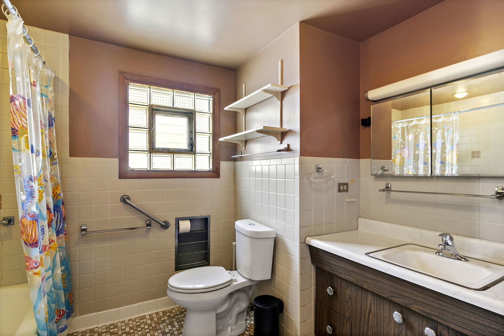 6145 W Grace Street, Chicago, IL 60634