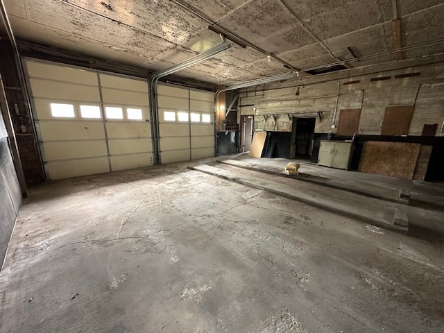 111 E Main Street, Essex, IL 60935
