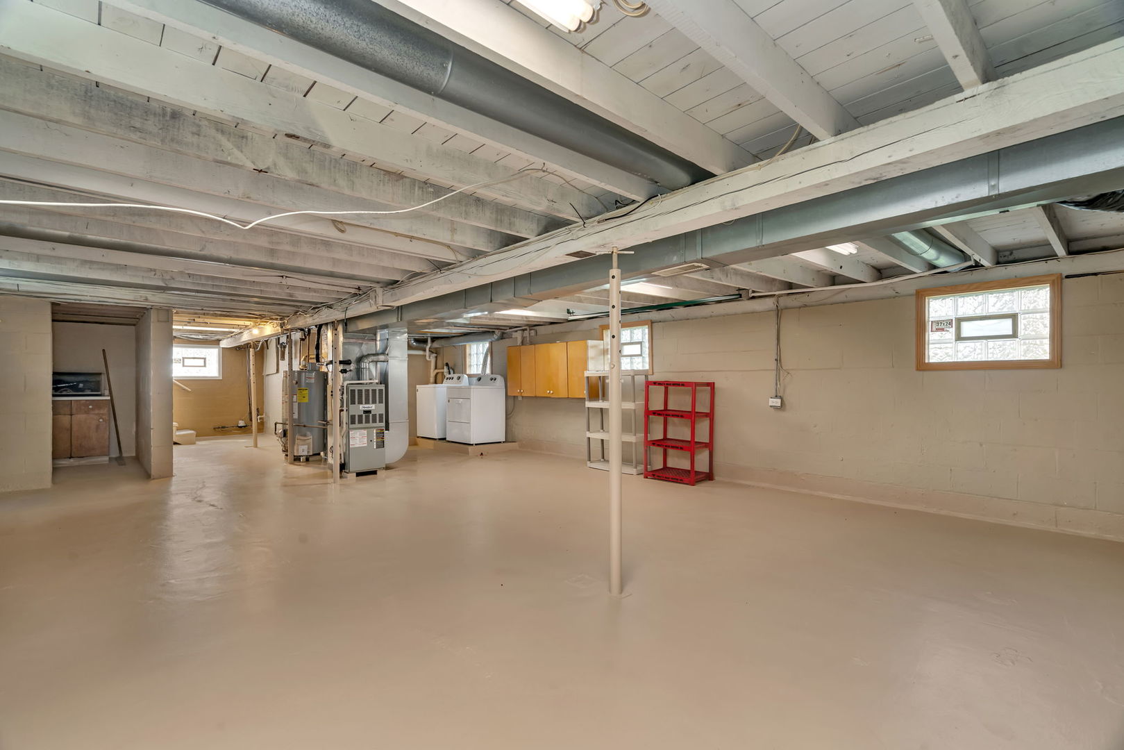 185 E Division Street, Coal City, IL 60416