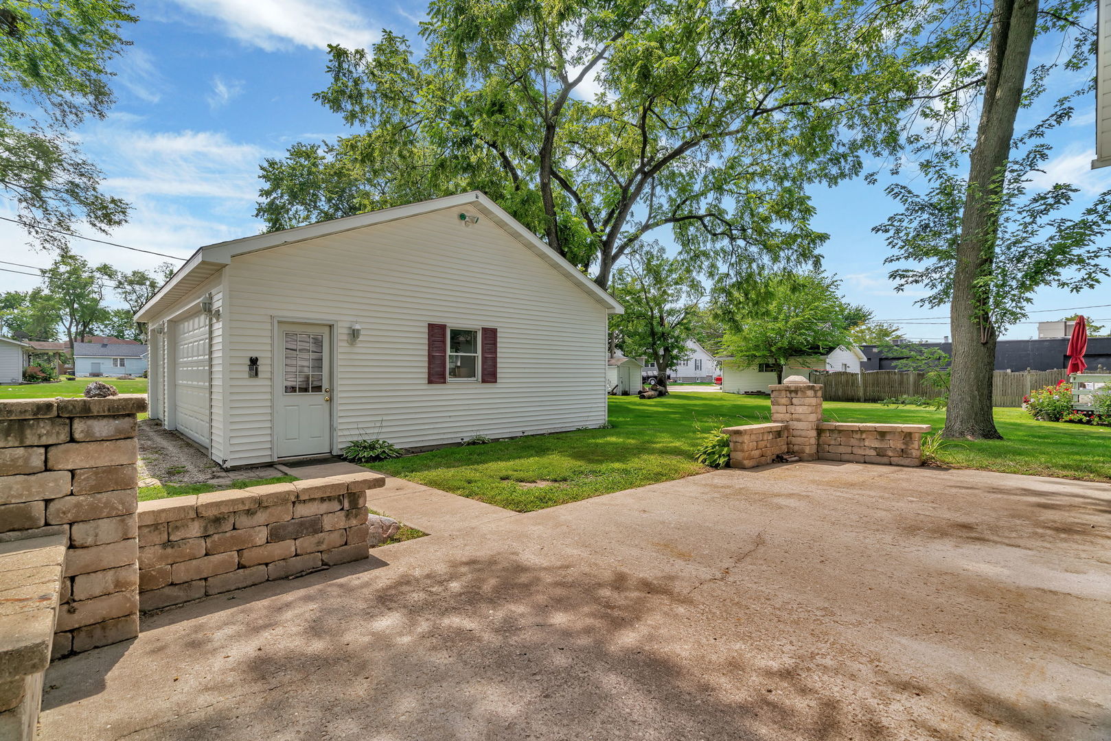 185 E Division Street, Coal City, IL 60416