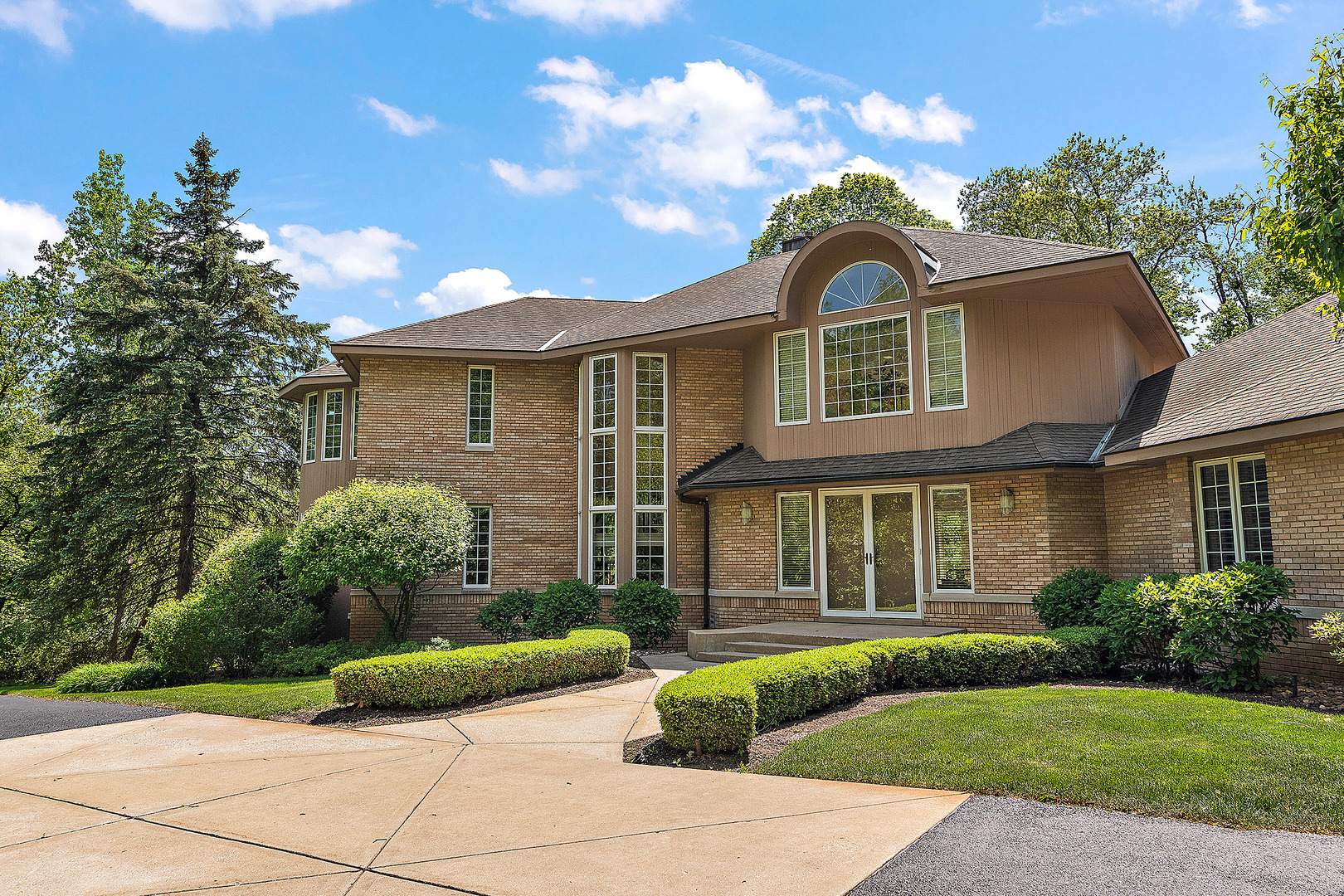 621 Chatfield Road, New Lenox, IL 60451