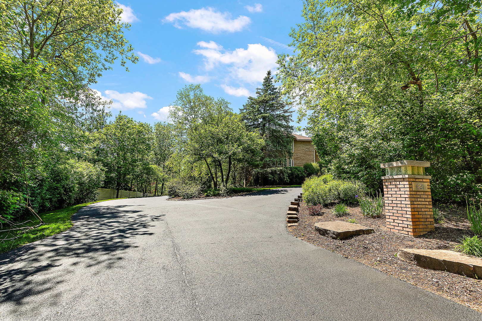 621 Chatfield Road, New Lenox, IL 60451