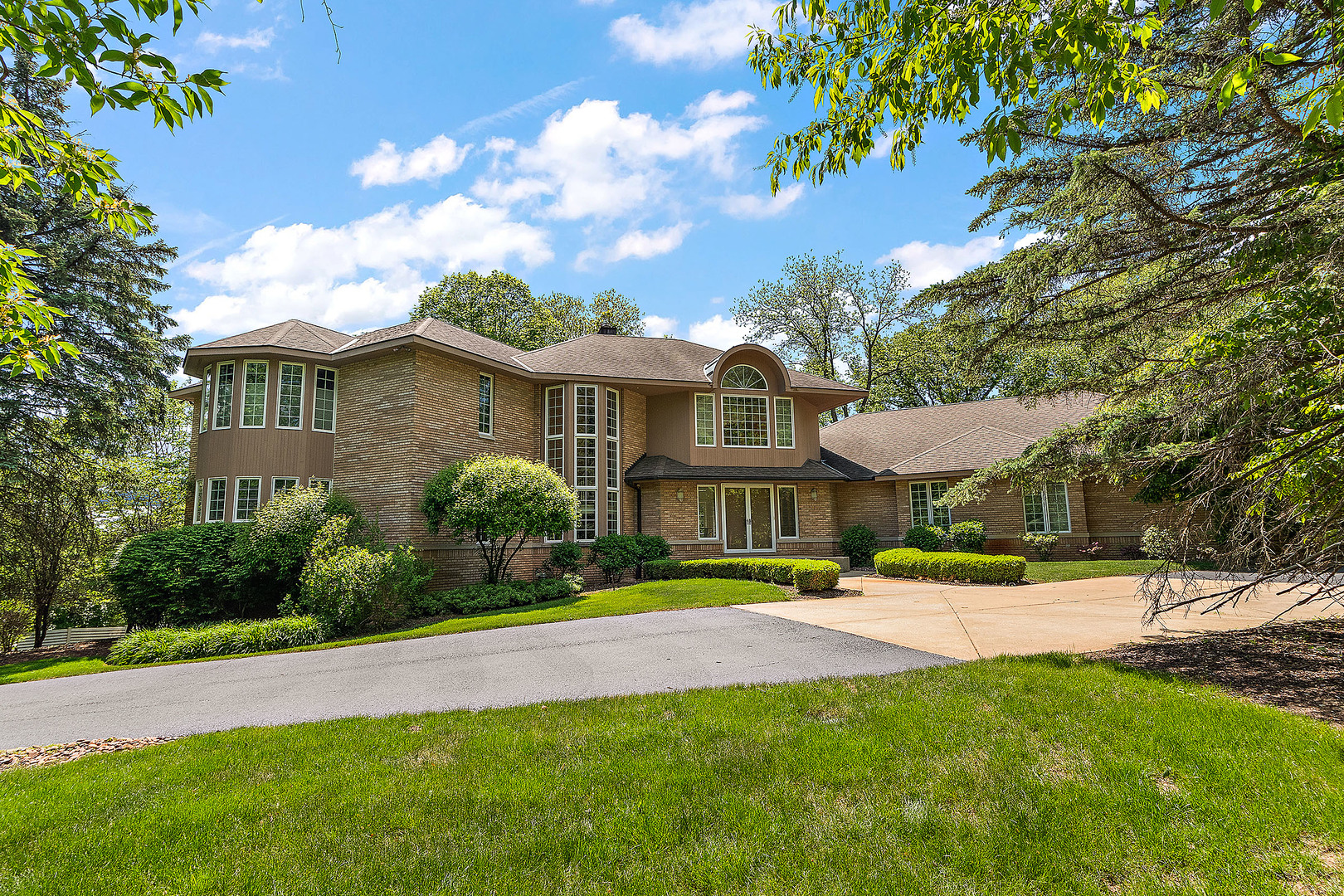 621 Chatfield Road, New Lenox, IL 60451