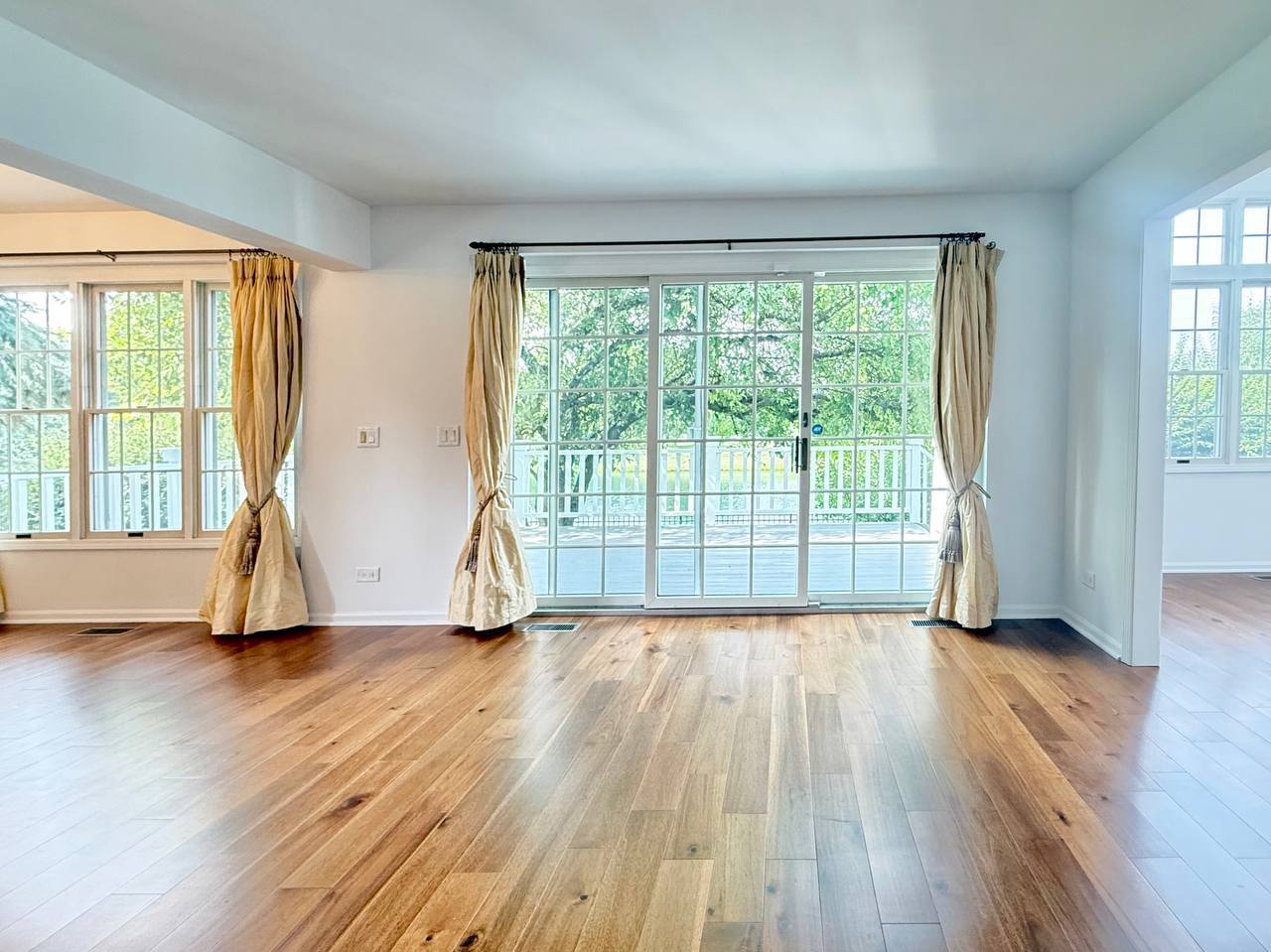 1303 Flowerfield Court, Naperville, IL 60565