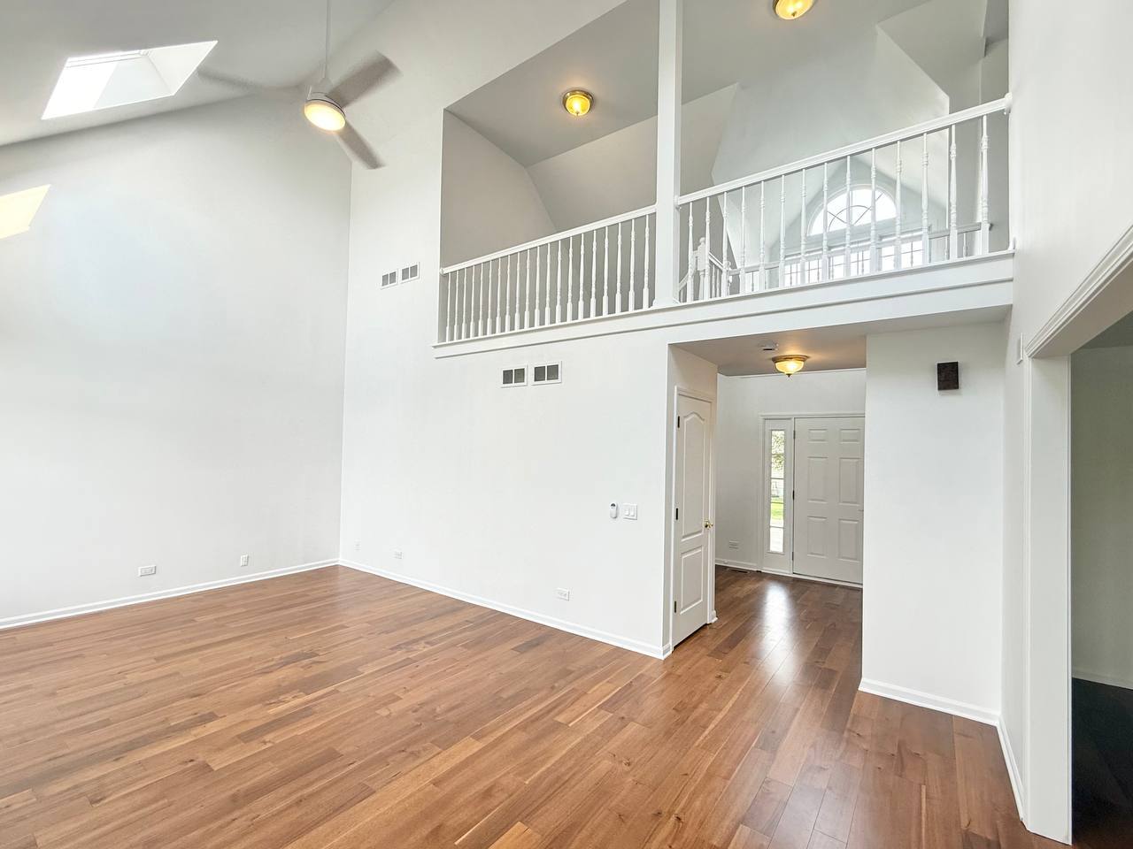 1303 Flowerfield Court, Naperville, IL 60565