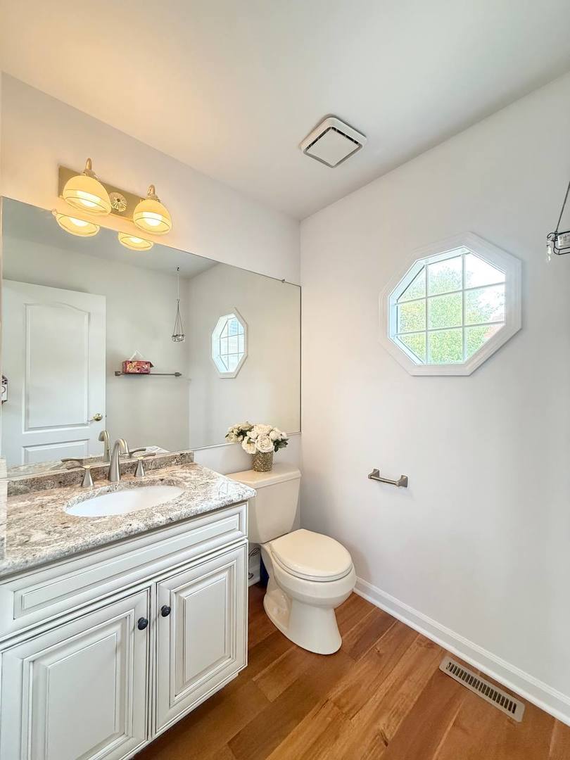 1303 Flowerfield Court, Naperville, IL 60565