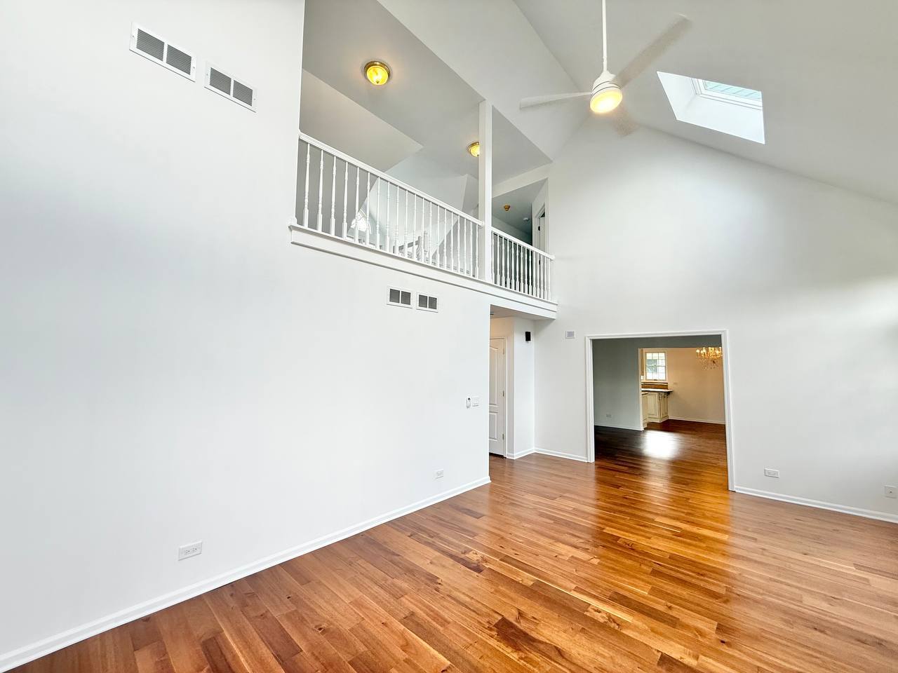 1303 Flowerfield Court, Naperville, IL 60565