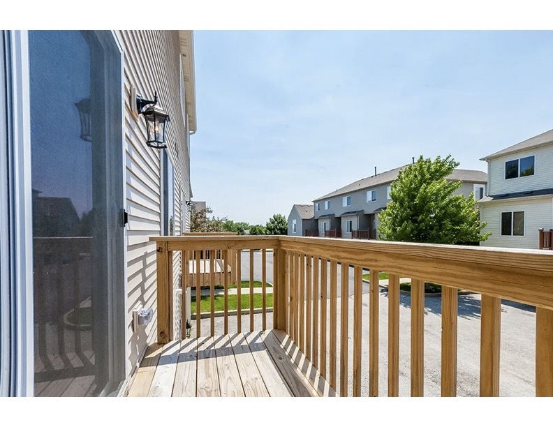 1375 Manning Avenue, Montgomery, IL 60538
