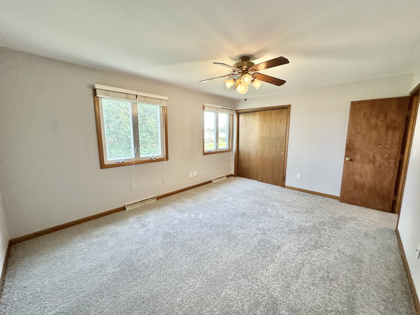 762 LAKE Road, New Lenox, IL 60451