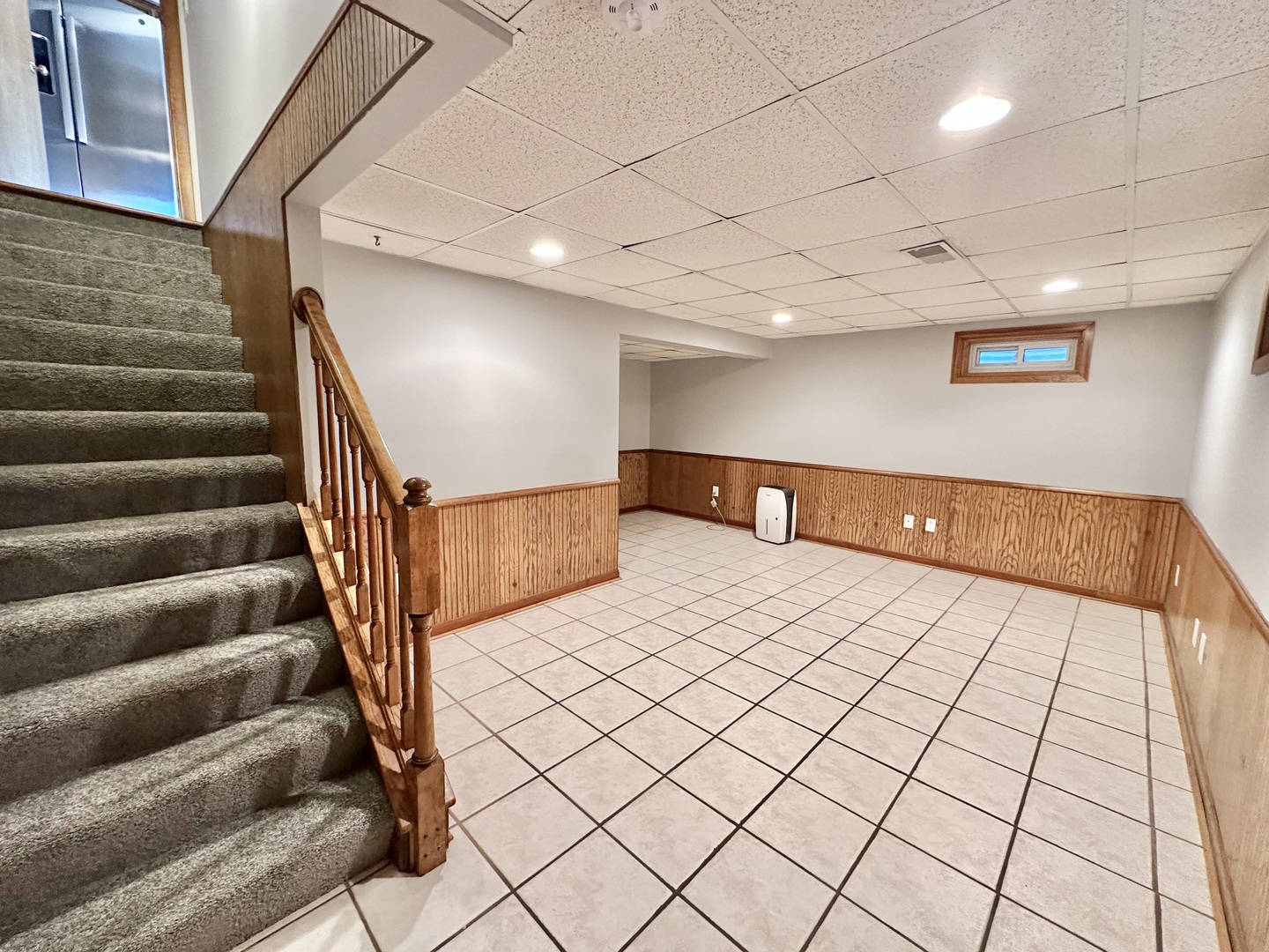 762 LAKE Road, New Lenox, IL 60451