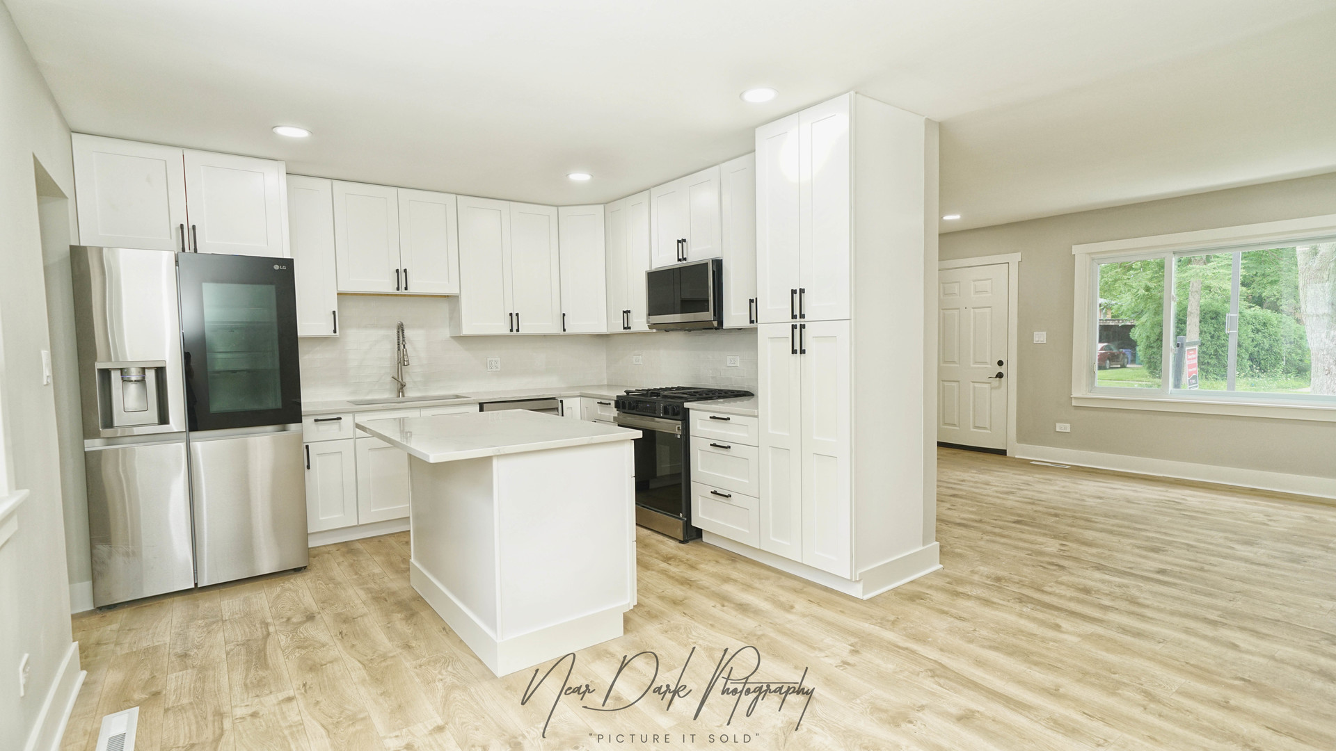 312 Cherry Valley Road, Vernon Hills, IL 60061