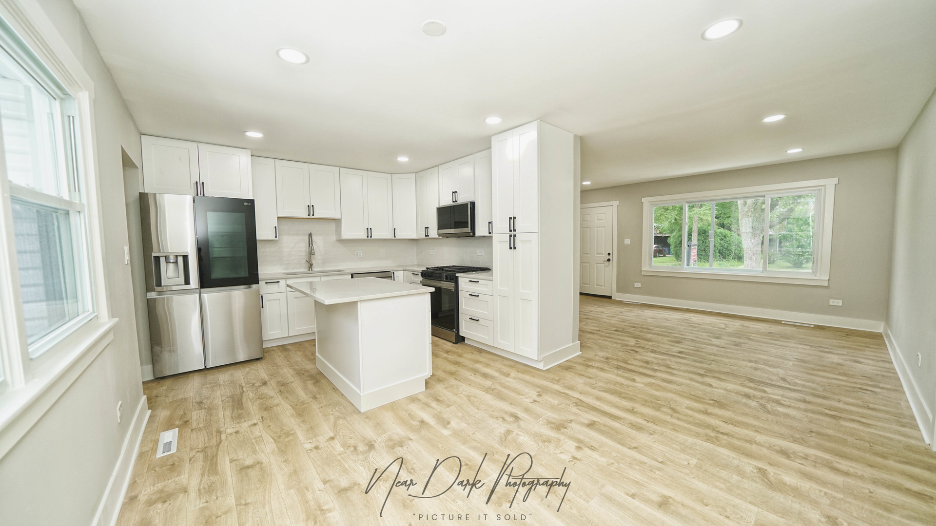 312 Cherry Valley Road, Vernon Hills, IL 60061