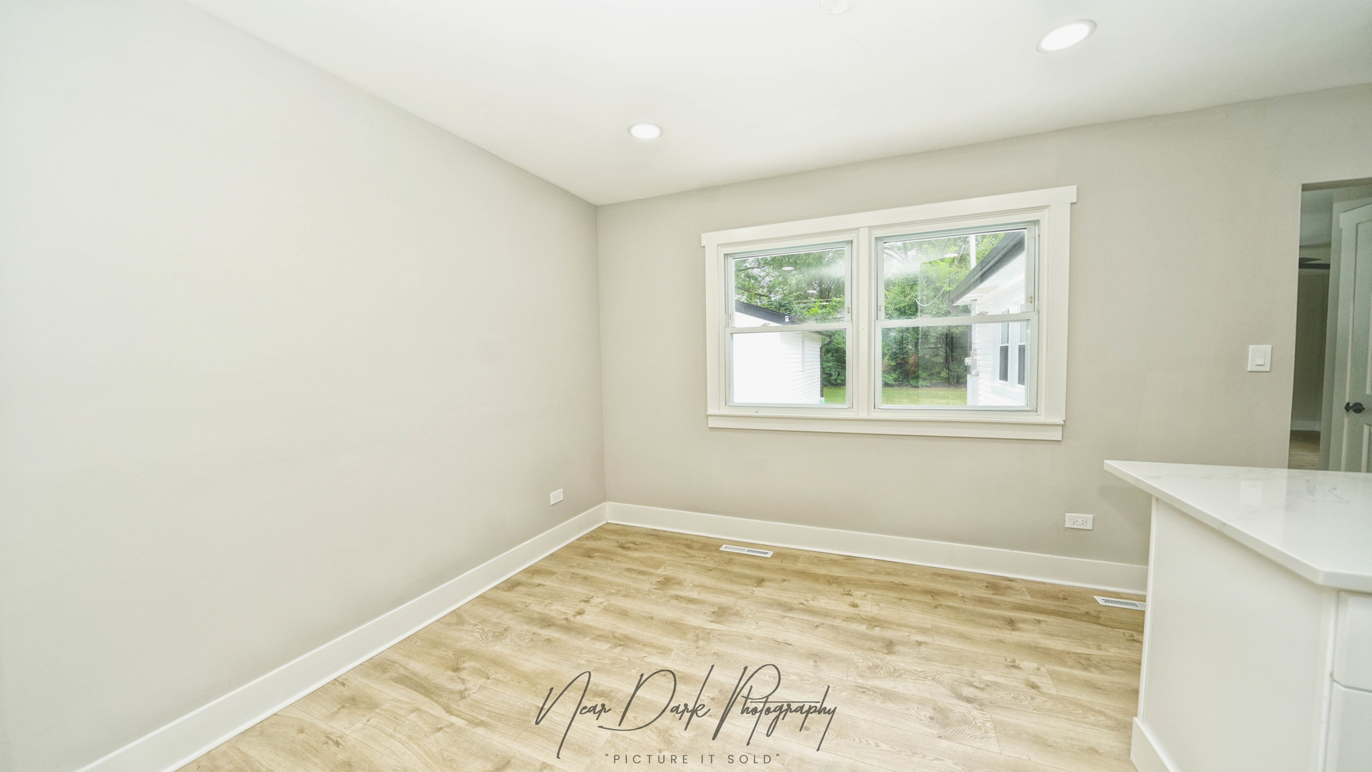 312 Cherry Valley Road, Vernon Hills, IL 60061