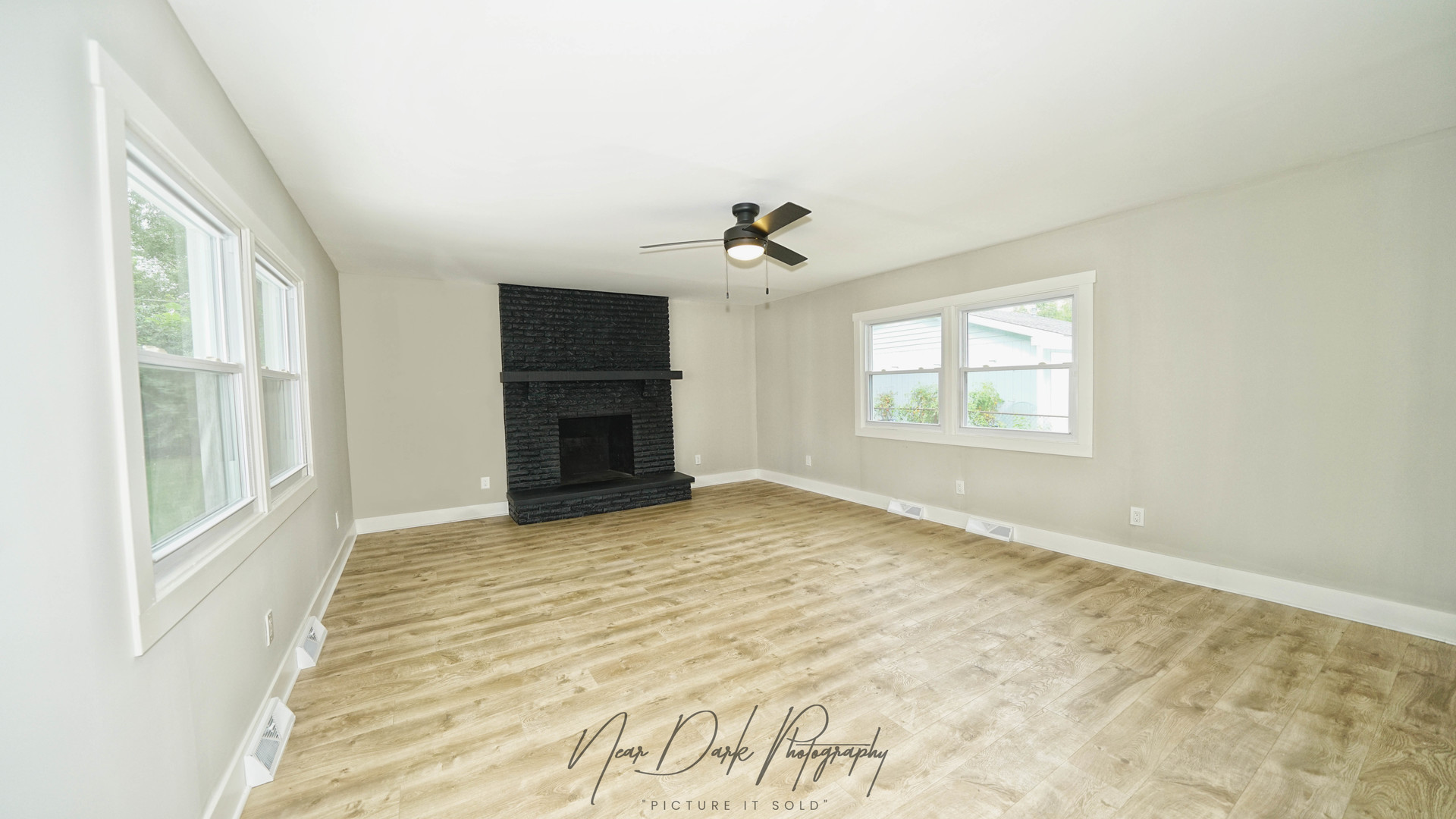 312 Cherry Valley Road, Vernon Hills, IL 60061