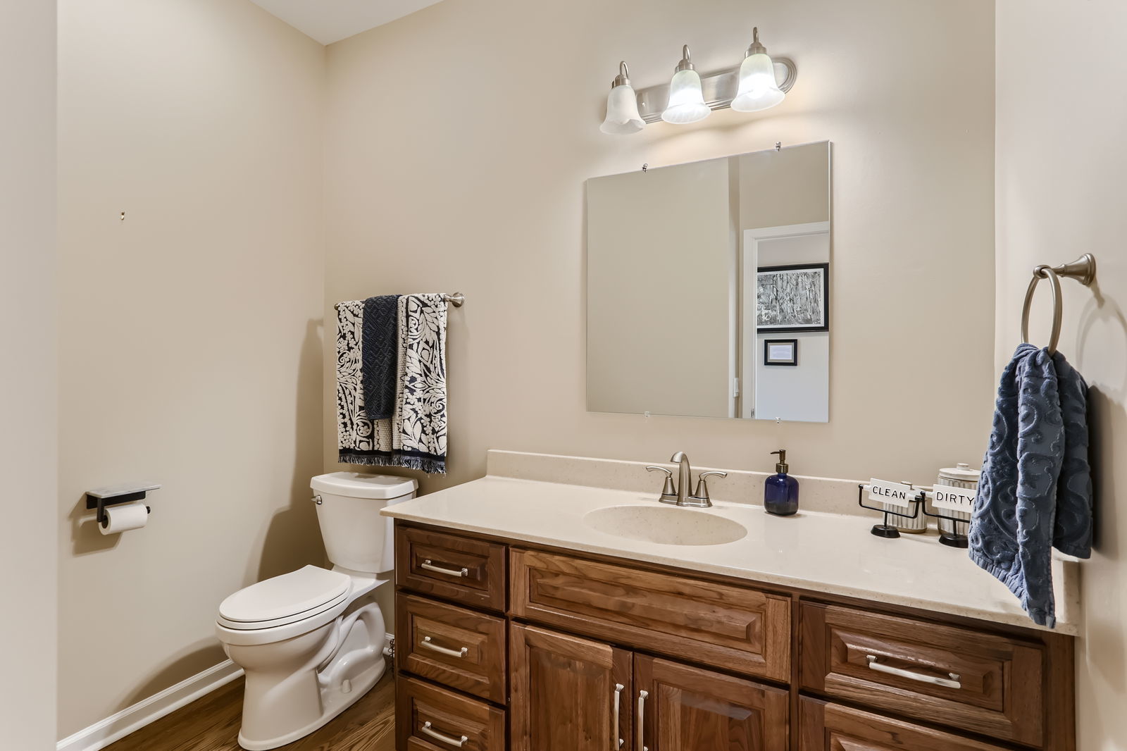 112 Farmstead Court, McHenry, IL 60050