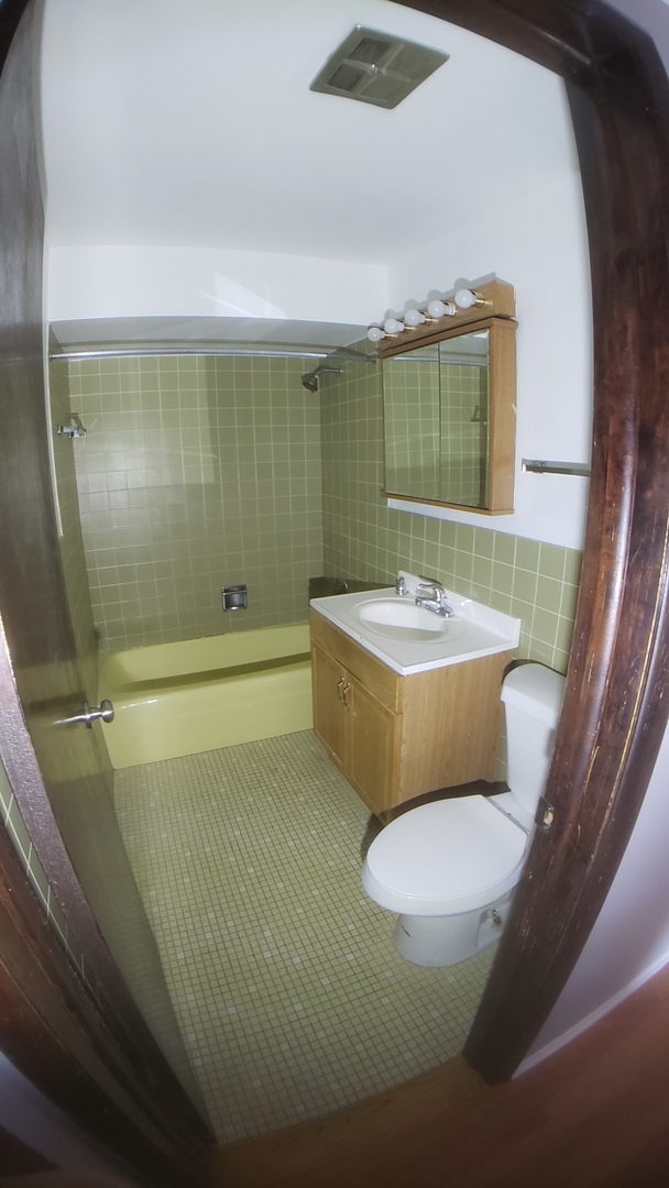 336 Lathrop Avenue #604, Forest Park, IL 60130