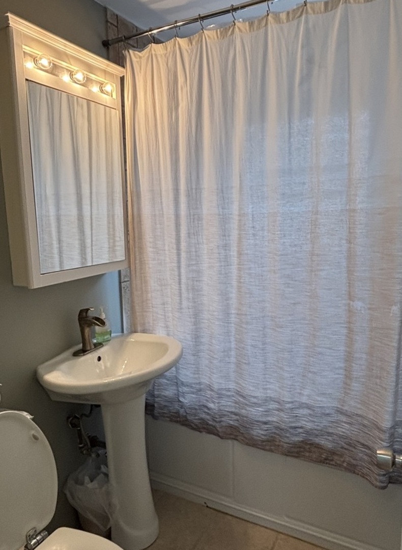 5344 N Mulligan Avenue, Chicago, IL 60630