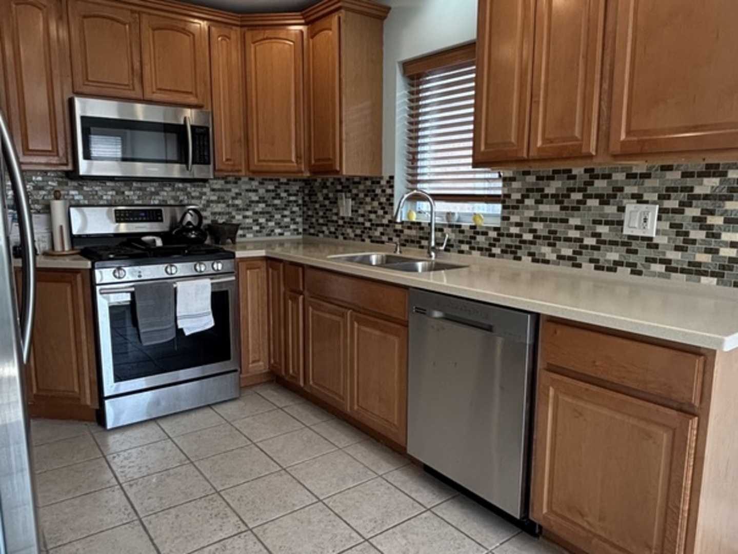 5344 N Mulligan Avenue, Chicago, IL 60630