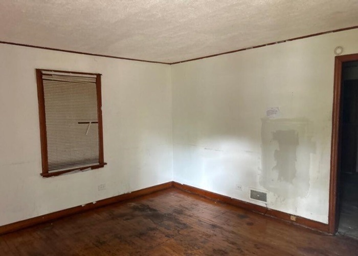 14701 Beachview Terrace, Dolton, IL 60419