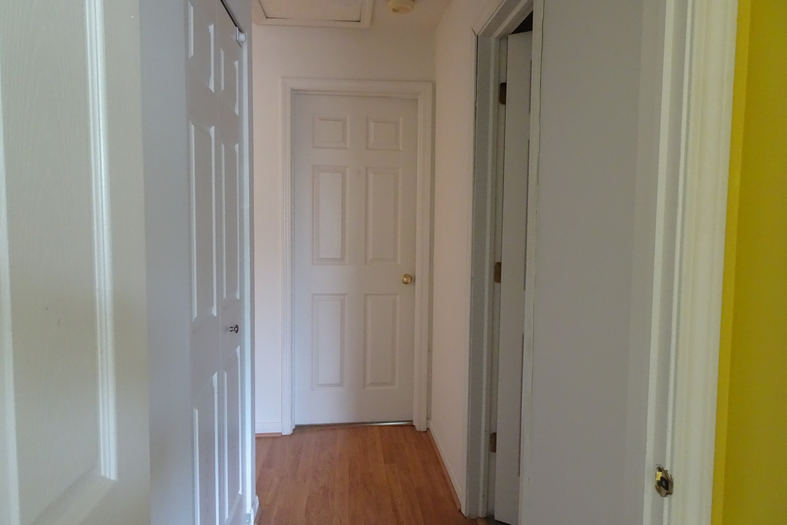 2606 S Embers Lane, Arlington Heights, IL 60005