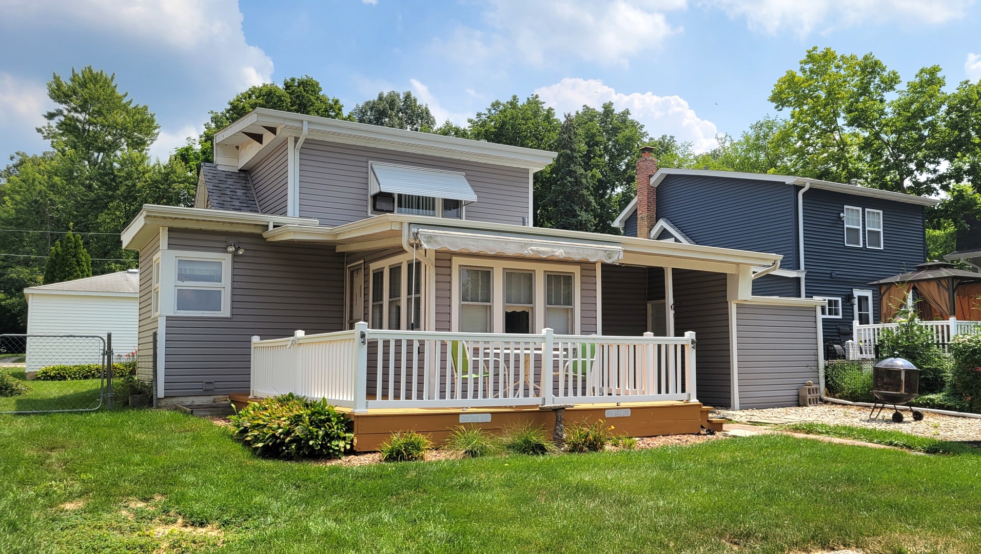 38410 N Lakeside Place, Antioch, IL 60002