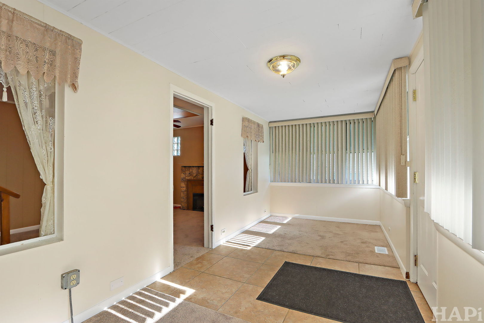 38410 N Lakeside Place, Antioch, IL 60002