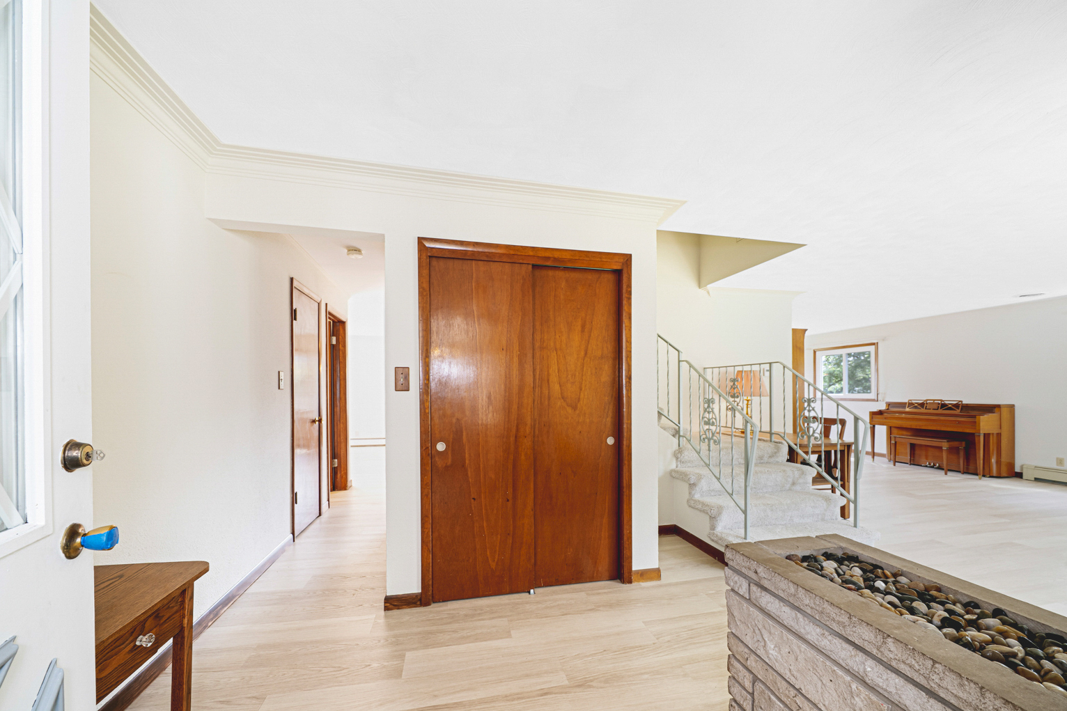 200 Montieth Avenue, Joliet, IL 60433