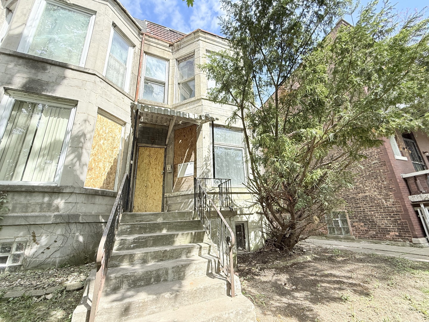 7243 S Perry Avenue, Chicago, IL 60621