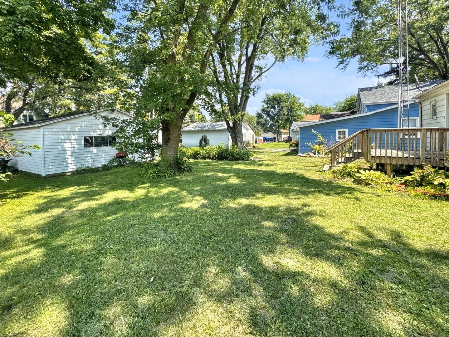 110 N Elm Street, Waterman, IL 60556