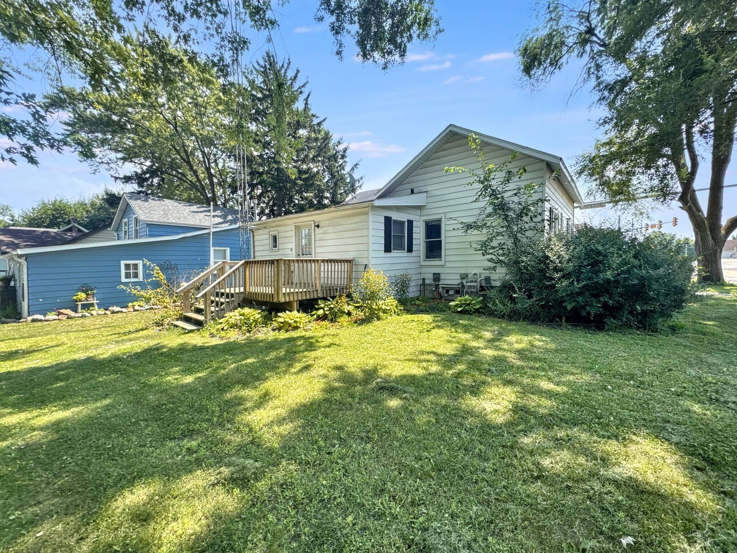 110 N Elm Street, Waterman, IL 60556