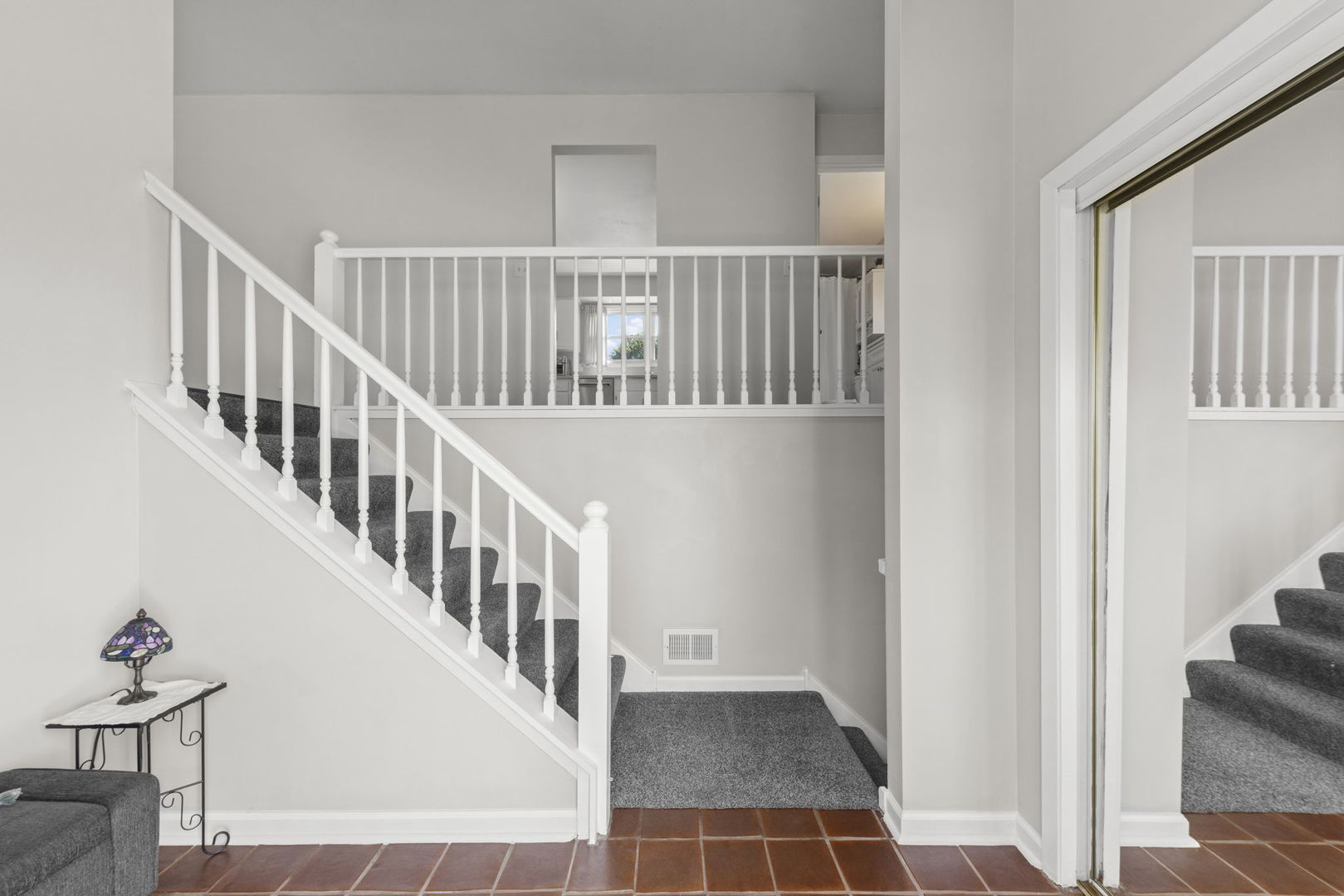1019 Tioga Court, Carol Stream, IL 60188