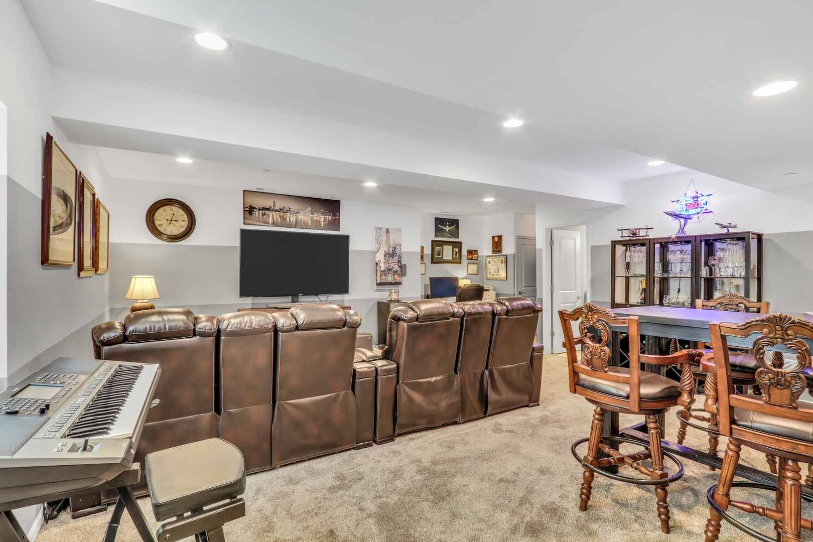 3227 N Heritage Lane, Arlington Heights, IL 60004