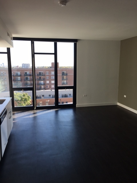 847 CHICAGO Avenue #809, Evanston, IL 60202