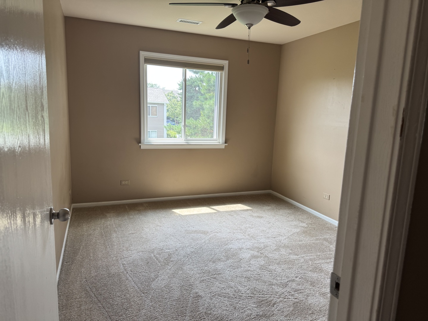 370 Wilmington Drive #D2, Bartlett, IL 60103