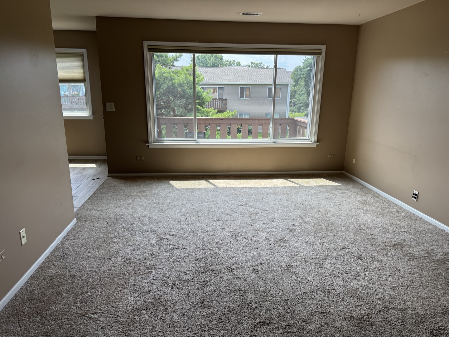 370 Wilmington Drive #D2, Bartlett, IL 60103