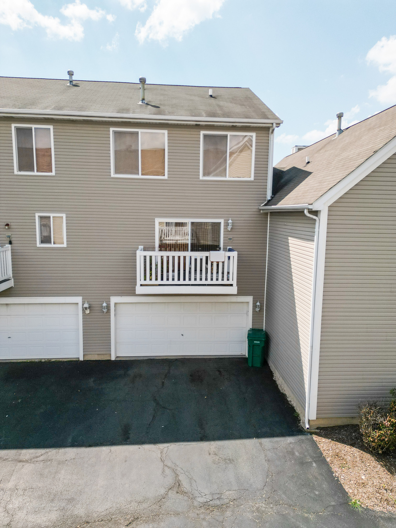 644 Spring Leaf Drive, Joliet, IL 60431