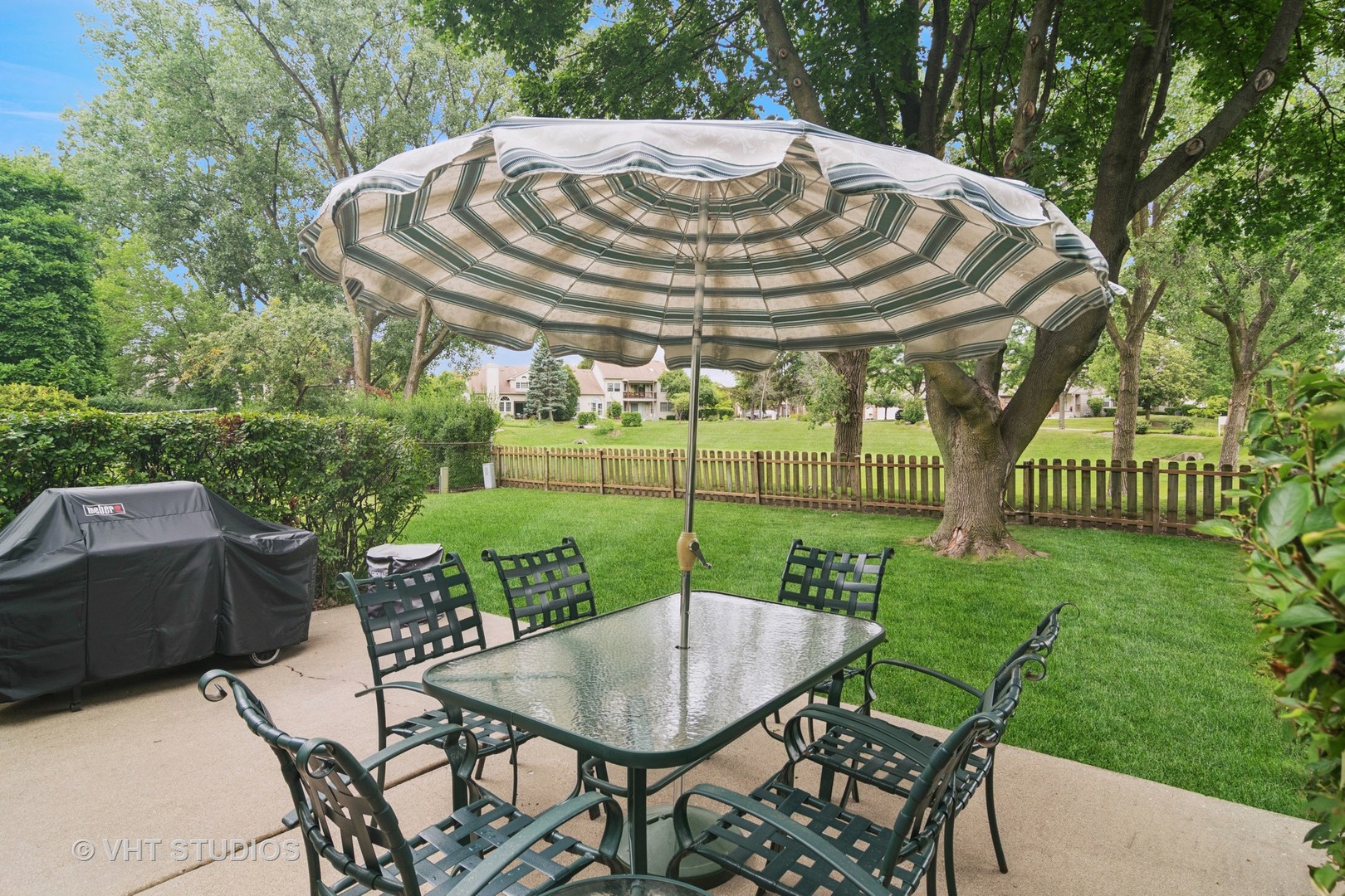 600 Stanford Lane, Buffalo Grove, IL 60089