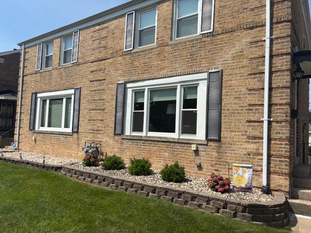1632 N 22nd Avenue, Melrose Park, IL 60160
