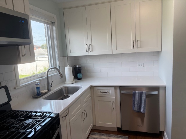 1632 N 22nd Avenue, Melrose Park, IL 60160