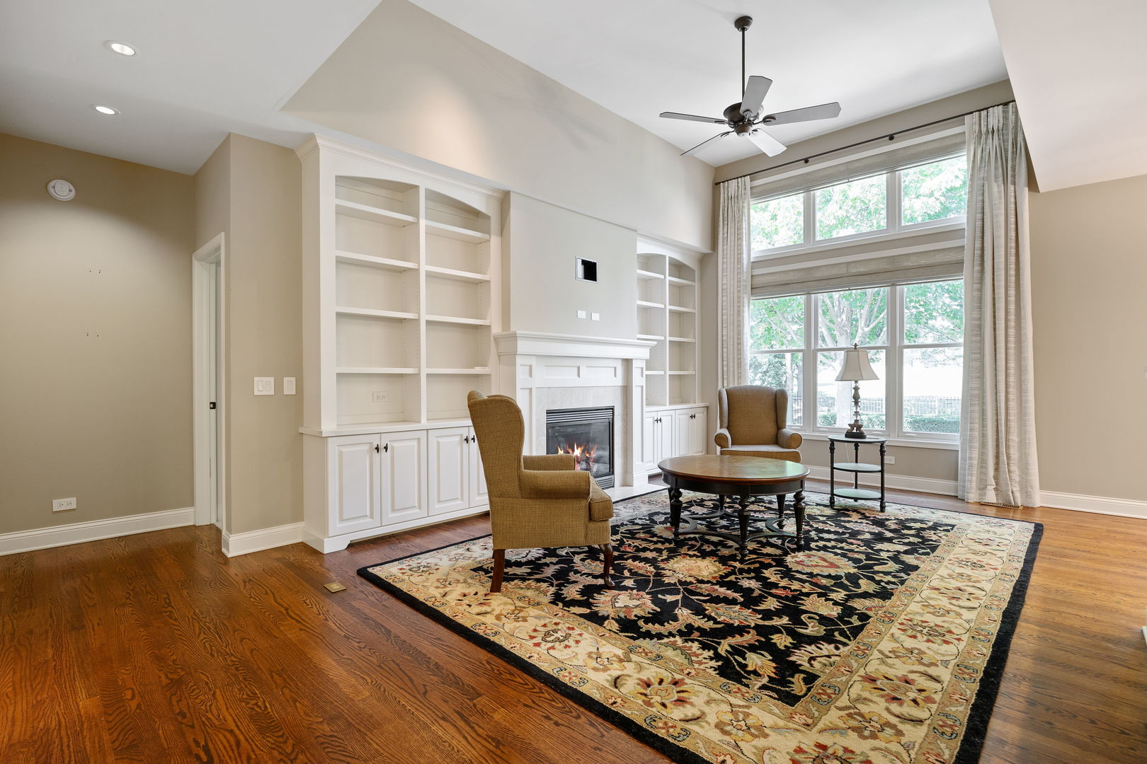 1N598 Golf View Lane, Winfield, IL 60190
