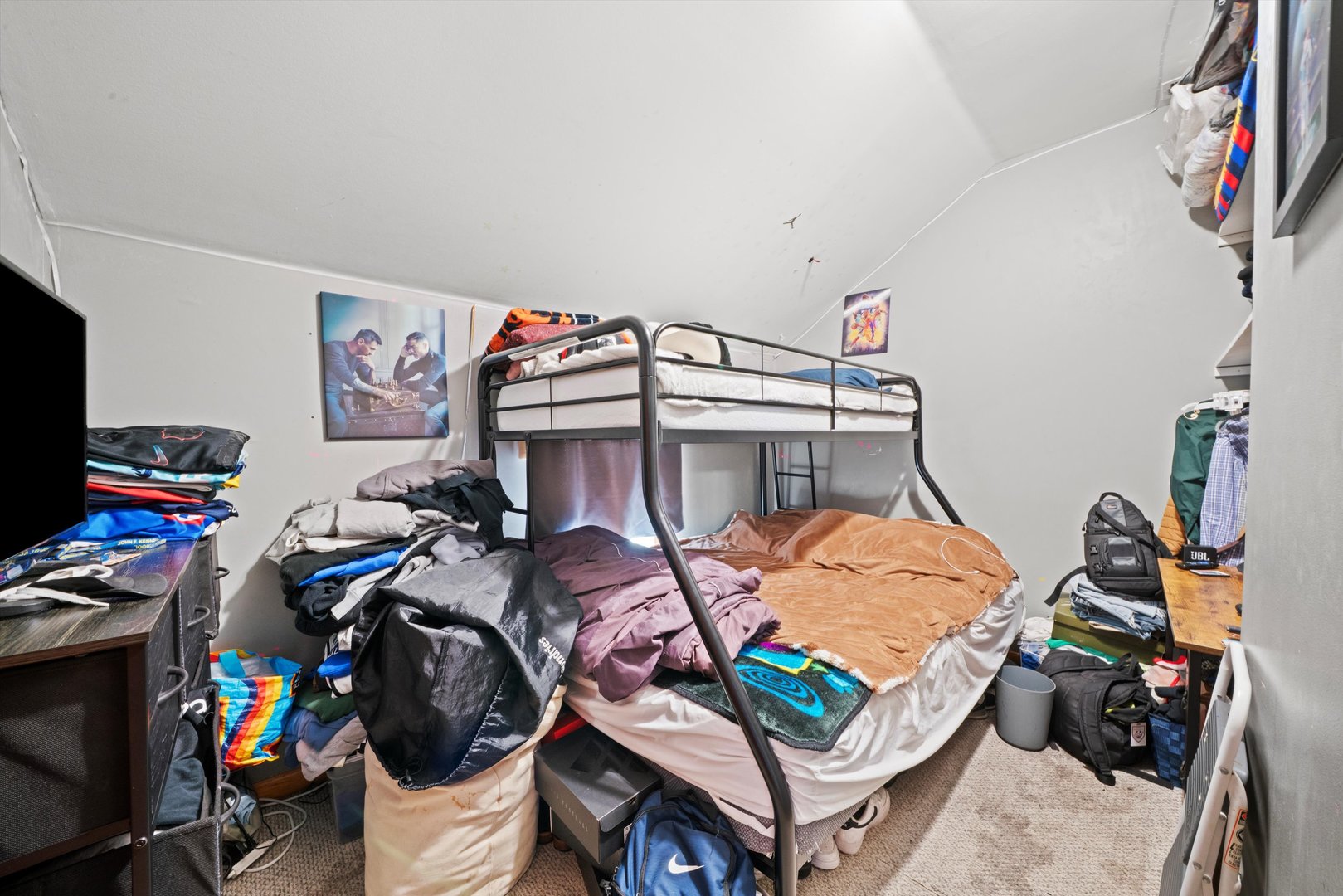 5220 S LINDER Avenue, Chicago, IL 60638