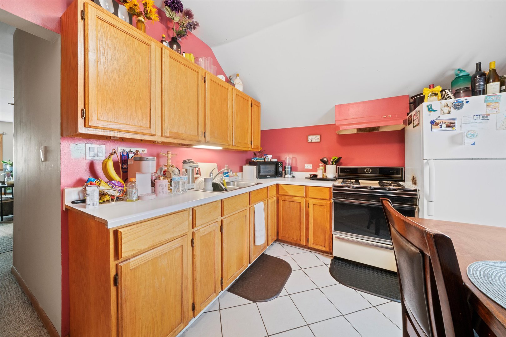 5220 S LINDER Avenue, Chicago, IL 60638
