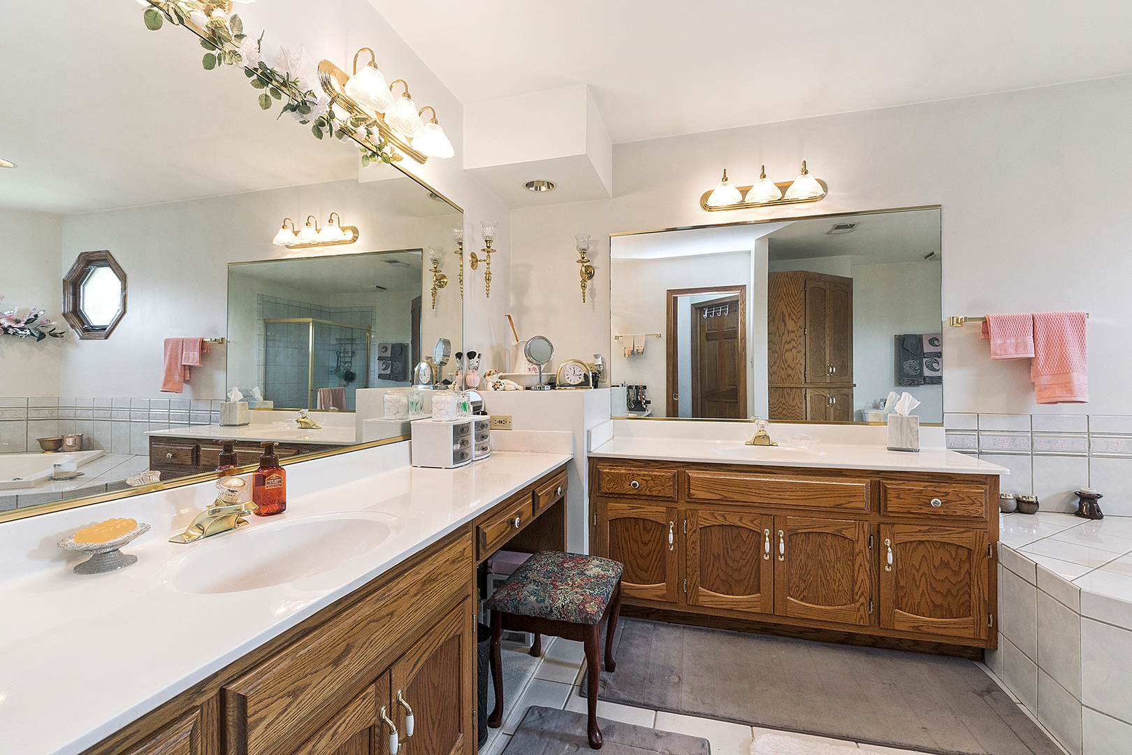 16221 Kingsport Road, Orland Park, IL 60467