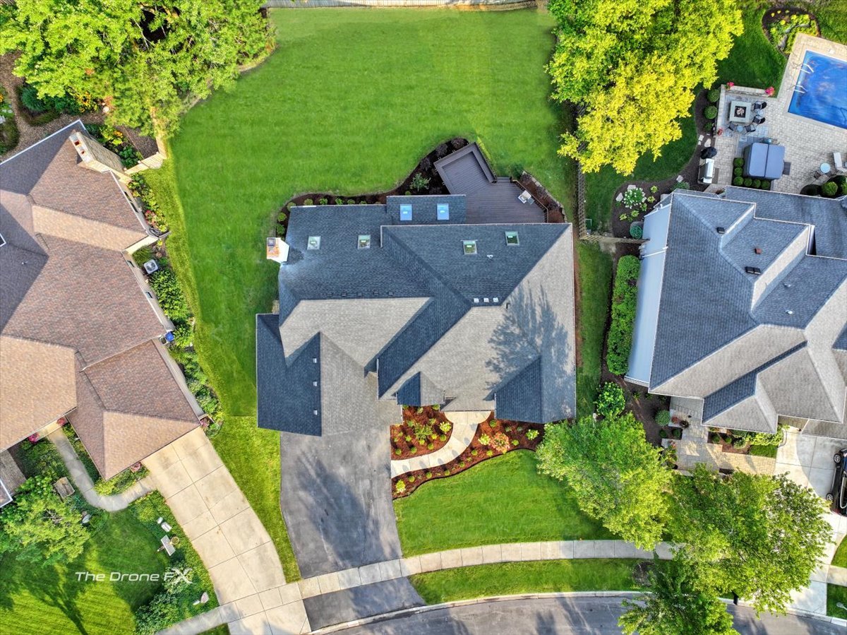 1771 Lucky Debonair Court, Wheaton, IL 60189